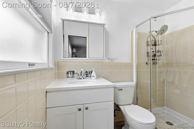 1780 N Trenton Drive, Trenton, MI 48183