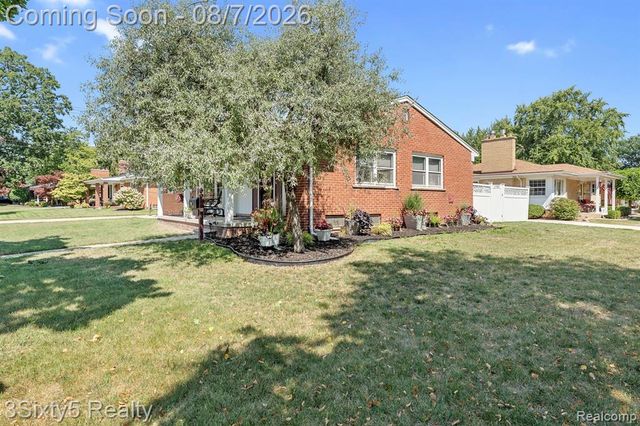 1780 N Trenton Drive, Trenton, MI 48183