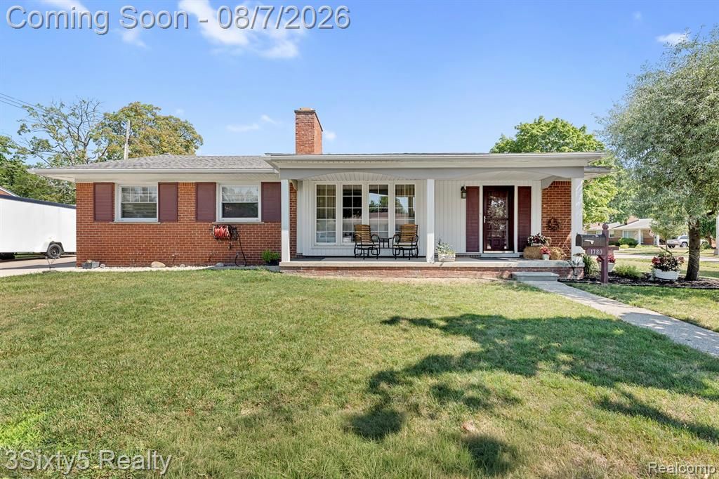1780 N Trenton Drive, Trenton, MI 48183