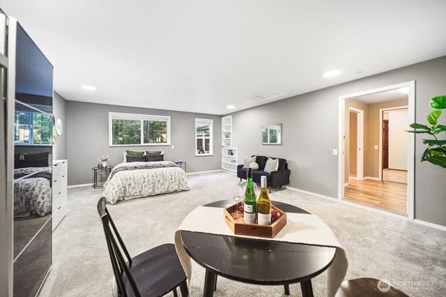 8393 NW Duryea Road, Bremerton, WA 98312