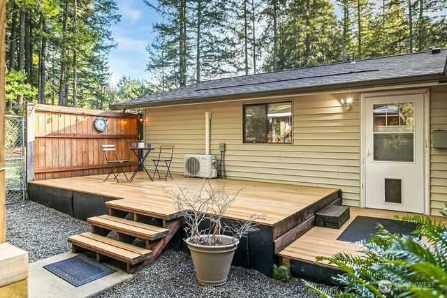 8393 NW Duryea Road, Bremerton, WA 98312