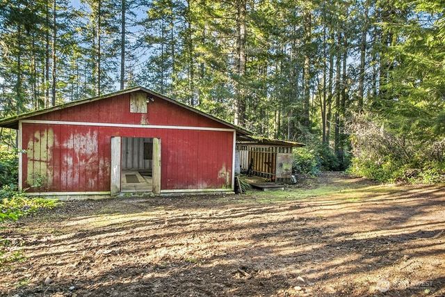 8393 NW Duryea Road, Bremerton, WA 98312