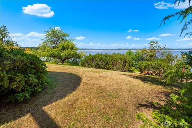 20515 21st Street NW, Lakebay, WA 98349
