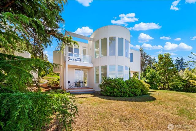 20515 21st Street NW, Lakebay, WA 98349