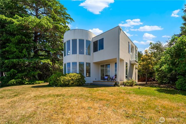 20515 21st Street NW, Lakebay, WA 98349