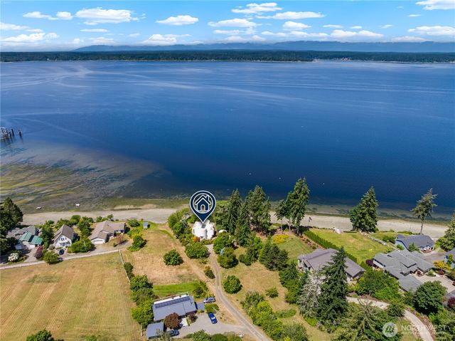 20515 21st Street NW, Lakebay, WA 98349