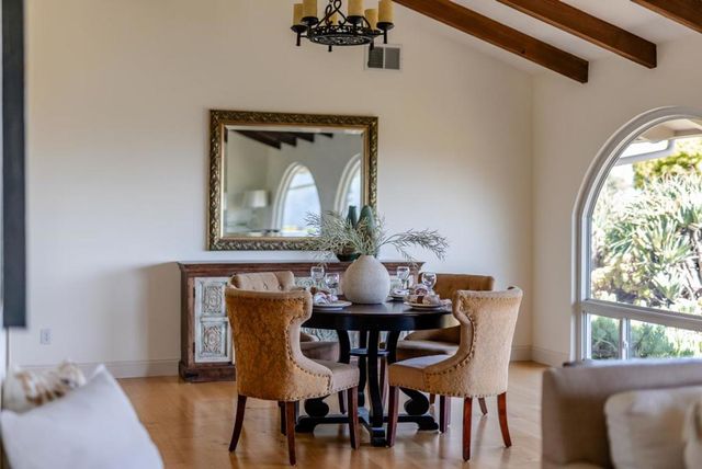 16 Kite Hill Road, Santa Cruz, CA 95060
