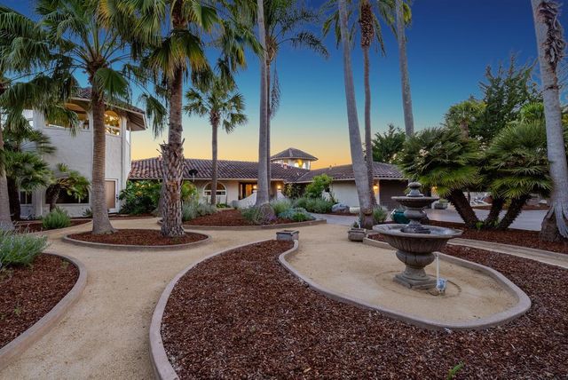 16 Kite Hill Road, Santa Cruz, CA 95060