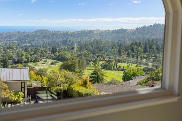 16 Kite Hill Road, Santa Cruz, CA 95060