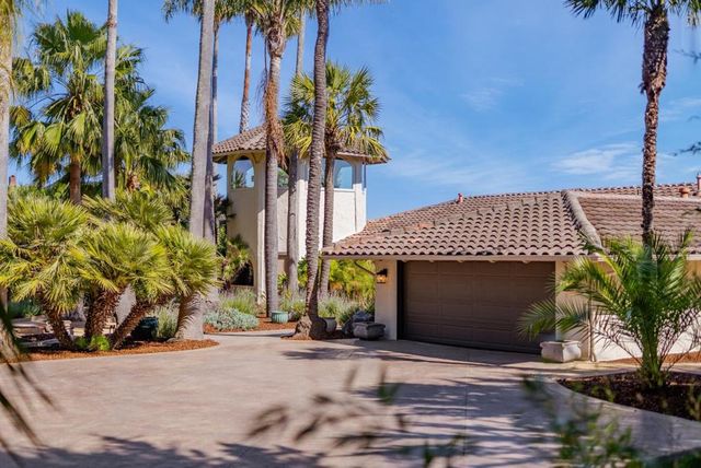 16 Kite Hill Road, Santa Cruz, CA 95060