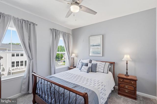 5076 DIMPLES CT, Woodbridge, VA 22192