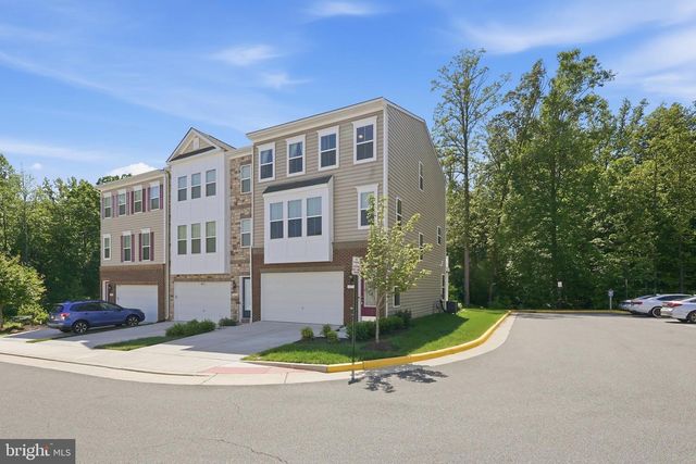 5076 DIMPLES CT, Woodbridge, VA 22192