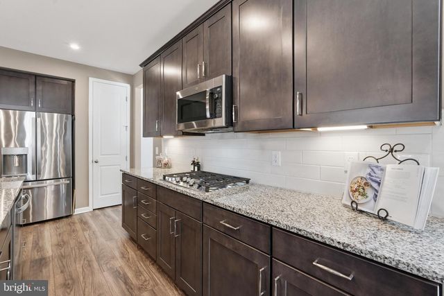 5076 DIMPLES CT, Woodbridge, VA 22192