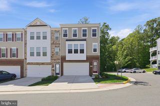 5076 DIMPLES CT, Woodbridge, VA 22192