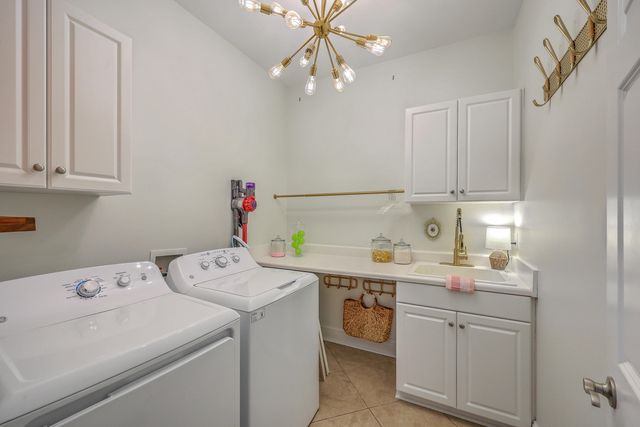 8612 Timbermarsh Lane, North Charleston, SC 29420