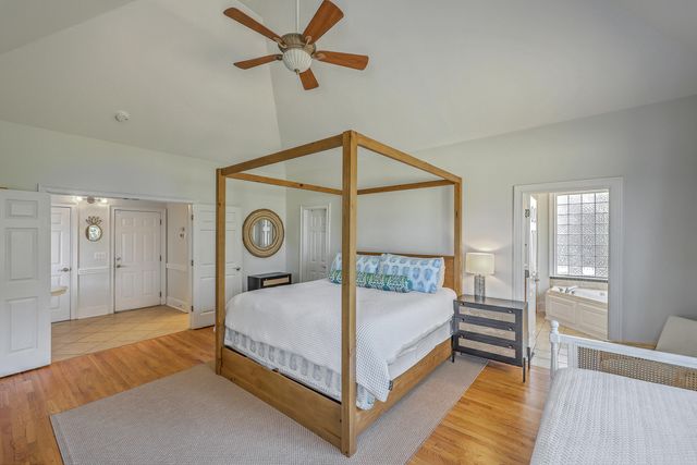 8612 Timbermarsh Lane, North Charleston, SC 29420