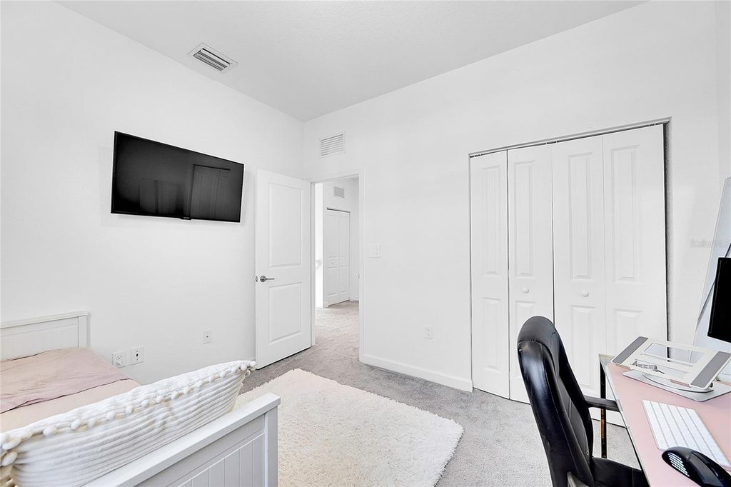 Image 24 of property listing at 20357 NW 4TH PATH, Miami, FL 33169