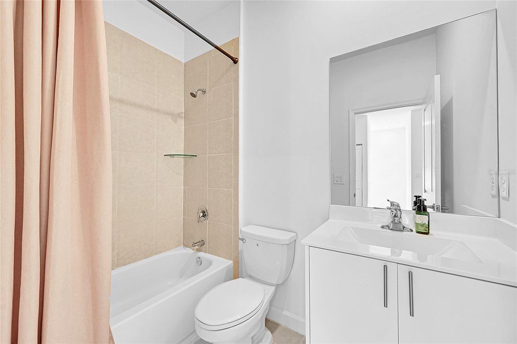 Image 25 of property listing at 20357 NW 4TH PATH, Miami, FL 33169