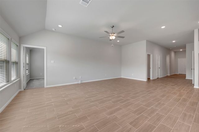725 Grand Dale Drive, Lavon, TX 75166
