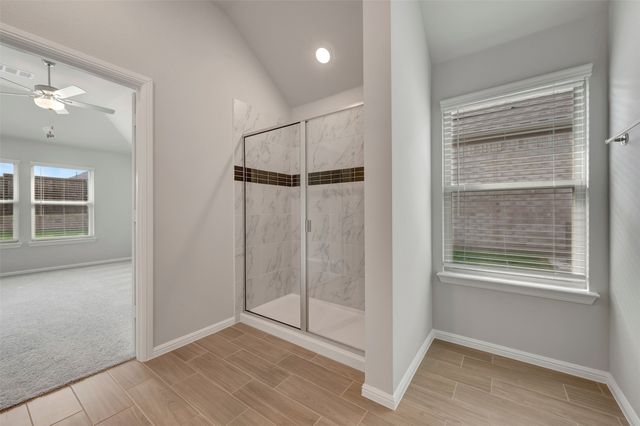 725 Grand Dale Drive, Lavon, TX 75166