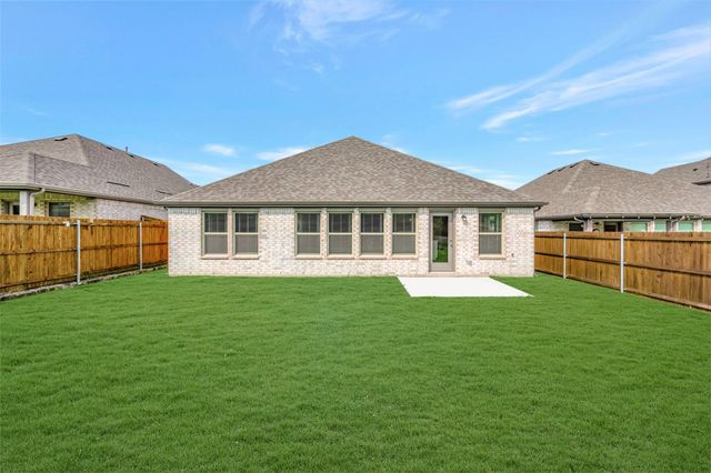 725 Grand Dale Drive, Lavon, TX 75166