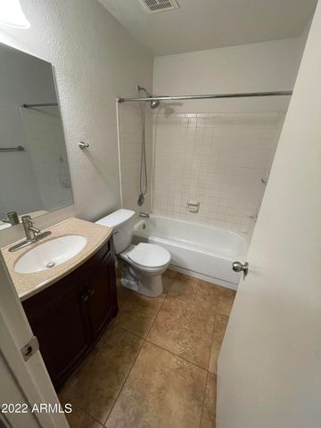 8831 N 114th Avenue, Peoria, AZ 85345