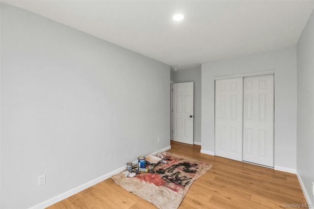 117 Hill Spur, Calverton, NY 11933