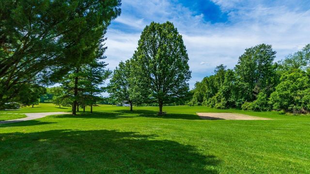 255 Briarwood Drive, Newark, OH 43055