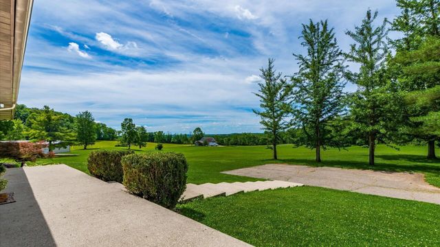 255 Briarwood Drive, Newark, OH 43055