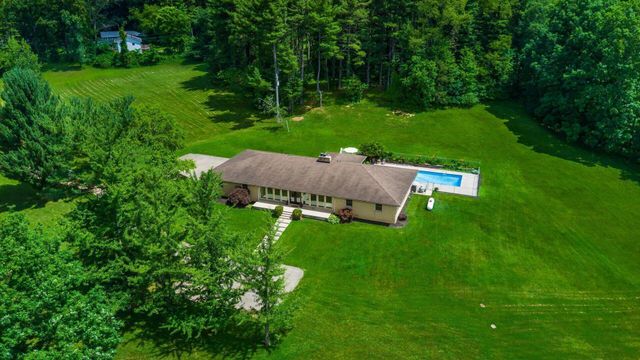 255 Briarwood Drive, Newark, OH 43055