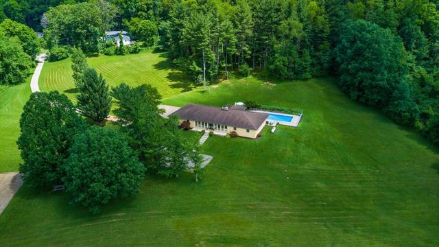 255 Briarwood Drive, Newark, OH 43055
