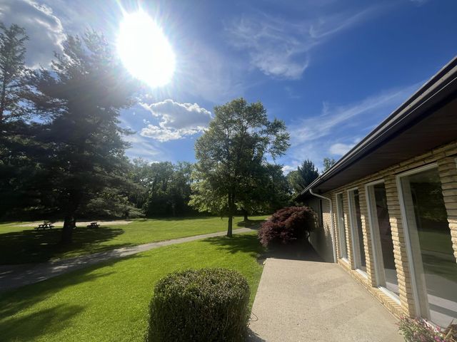 255 Briarwood Drive, Newark, OH 43055