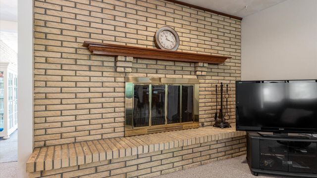 255 Briarwood Drive, Newark, OH 43055
