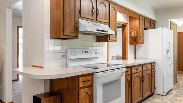 255 Briarwood Drive, Newark, OH 43055