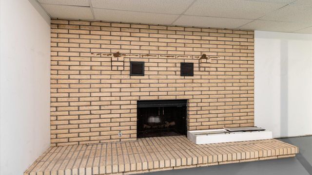 255 Briarwood Drive, Newark, OH 43055