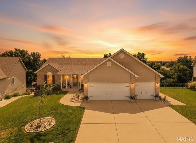 713 Berrywine Lane, Arnold, MO 63010
