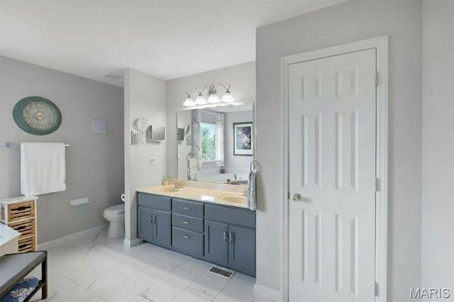 713 Berrywine Lane, Arnold, MO 63010
