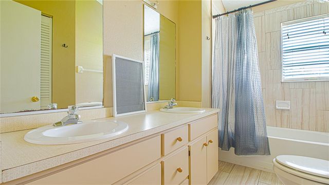 60 BEACHCOMBER LANE B, Englewood, FL 34223