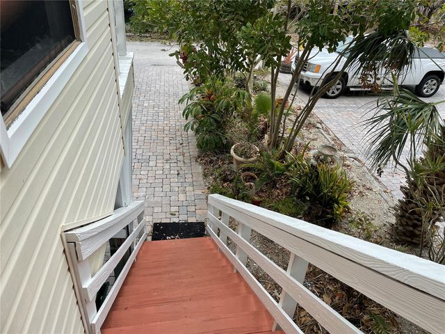 60 BEACHCOMBER LANE B, Englewood, FL 34223