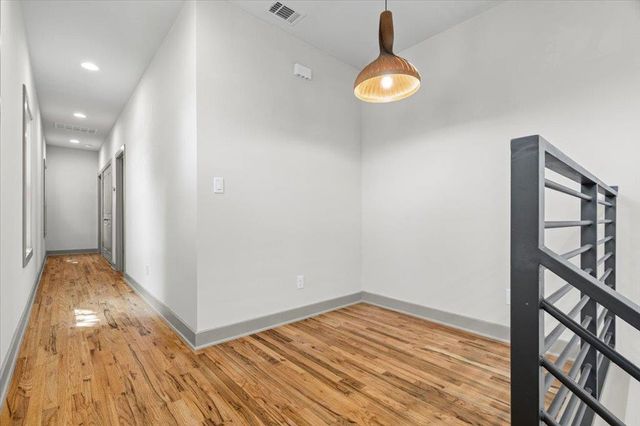 1907 E 20th ST, Austin, TX 78722