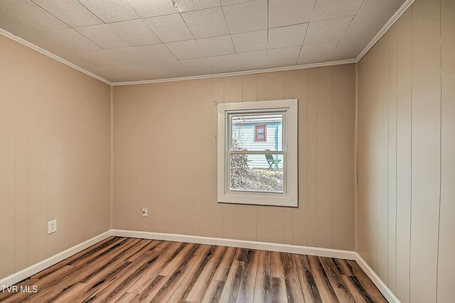 918 South Cedar Avenue, Elizabethton, TN 37643