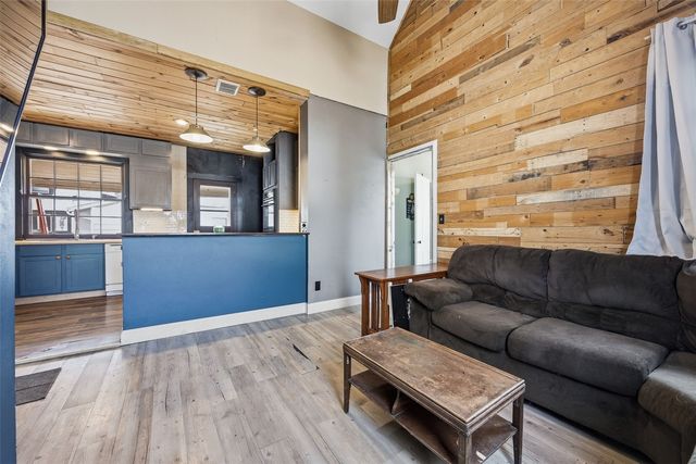 1240 14th Street, Marion, IA 52302