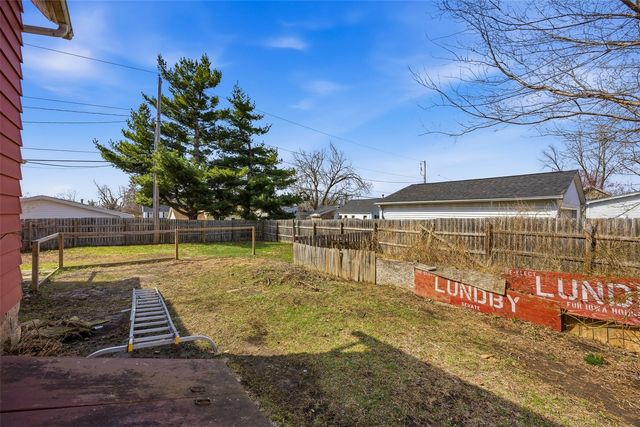 1240 14th Street, Marion, IA 52302