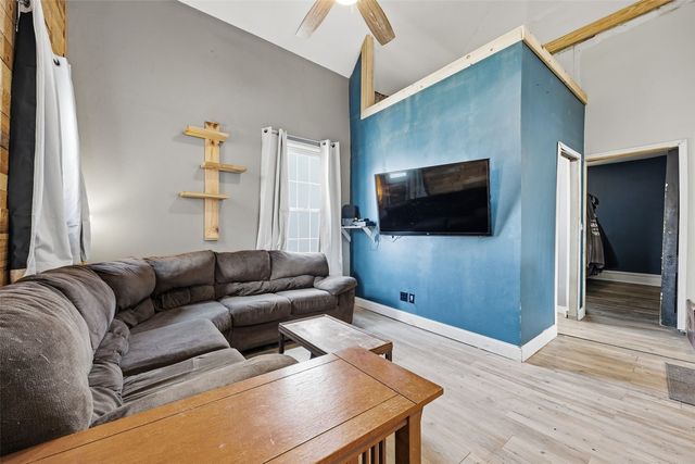 1240 14th Street, Marion, IA 52302