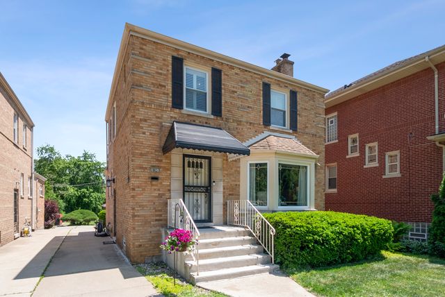 10831 S Longwood Drive, Chicago, IL 60643