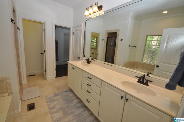 105 QUARTER HORSE LANE, Alabaster, AL 35007