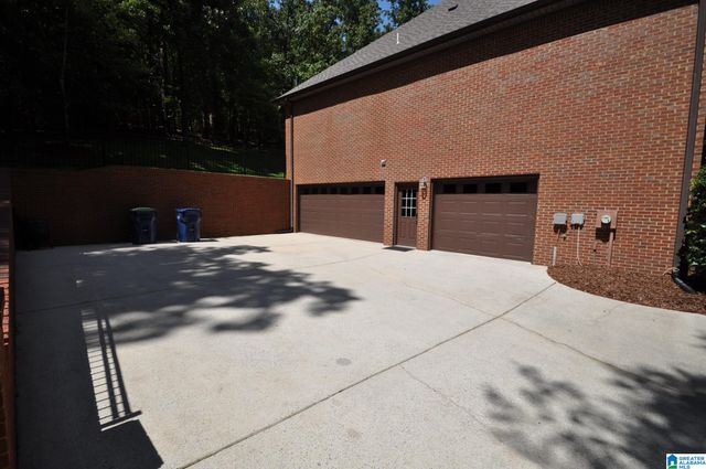 105 QUARTER HORSE LANE, Alabaster, AL 35007