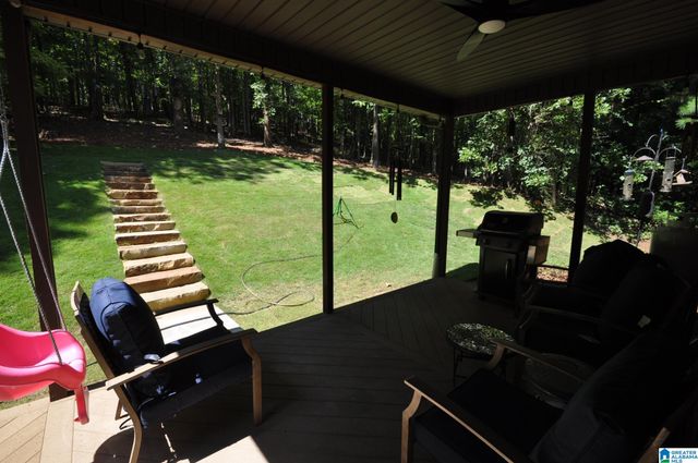 105 QUARTER HORSE LANE, Alabaster, AL 35007