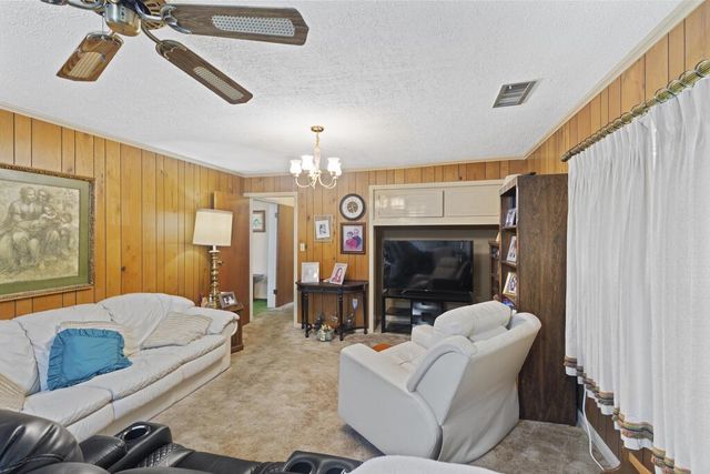 168 Coleman Rd, Dothan, AL 36301