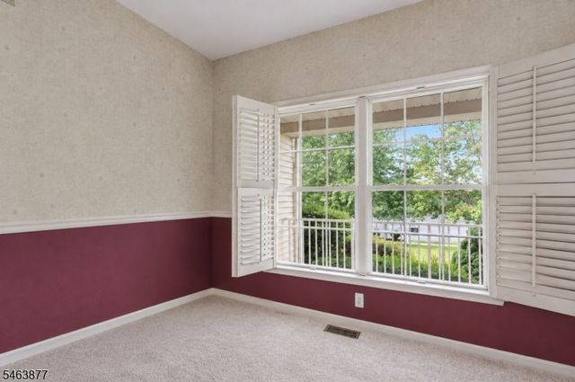 6 Varnon Ct, Hillsborough Twp., NJ 08844
